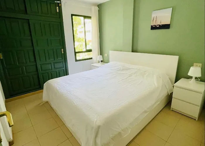 شقة Alondras Park Mialsoma *